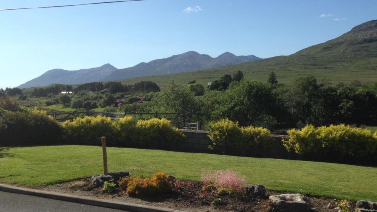 Railway View - Connemara Bed and Breakfast Recess Exteriör bild